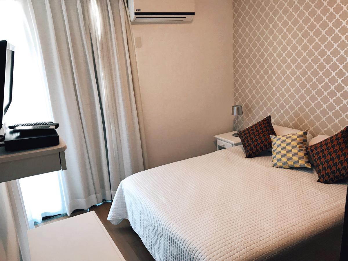 Aparthotel Tiffany's Service *